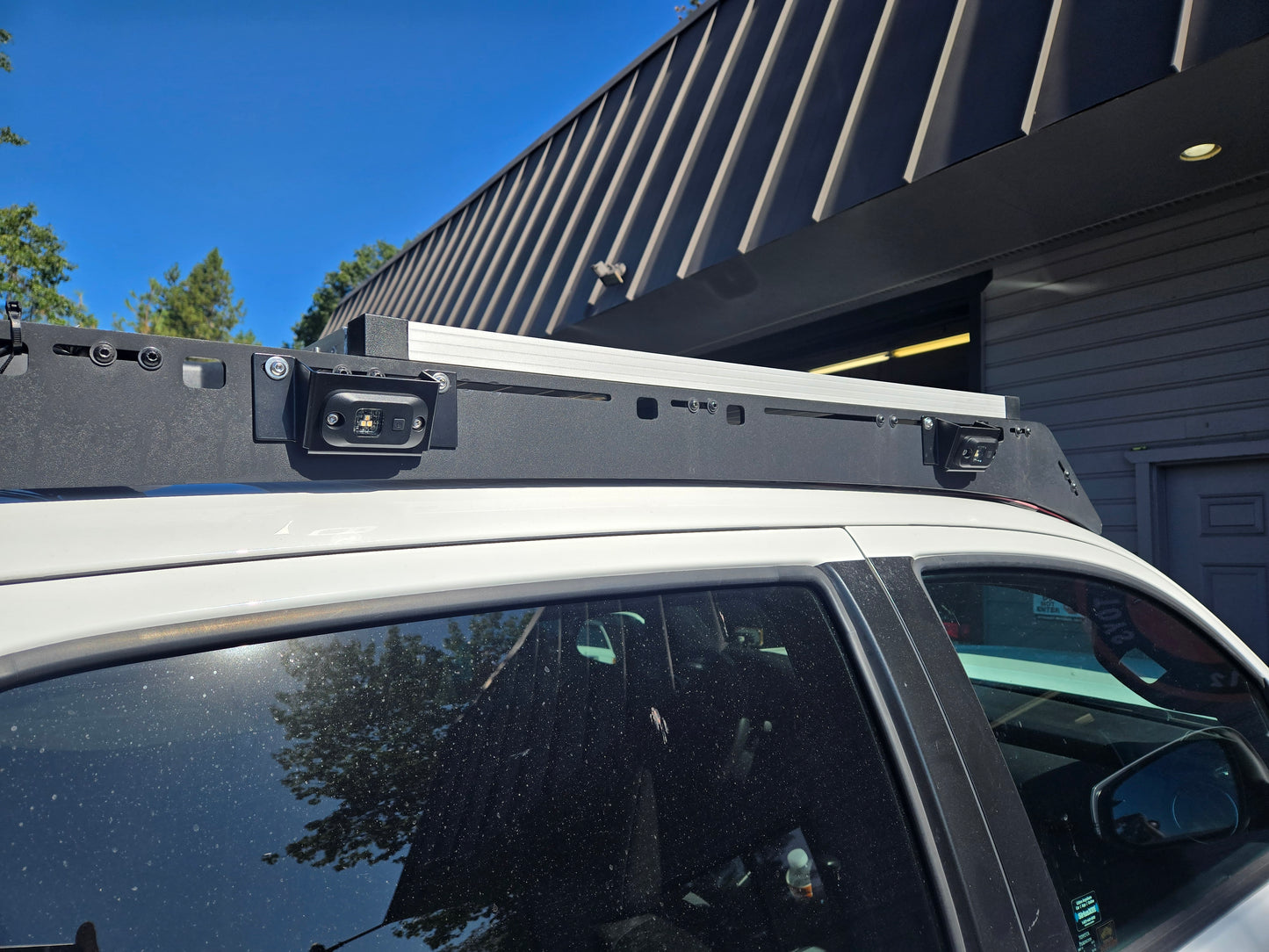 MCT Rack Light