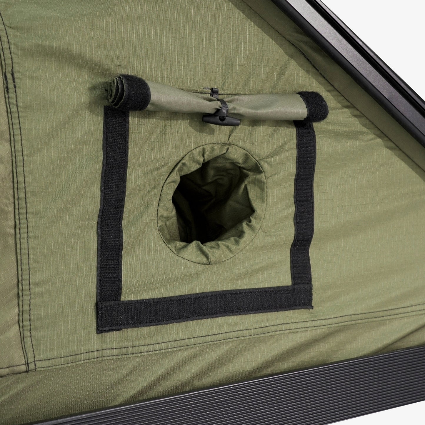Carbon Fiber Lightweight Rooftop Tent