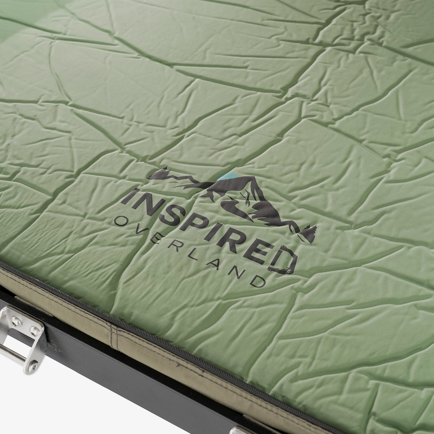 Carbon Fiber Lightweight Rooftop Tent