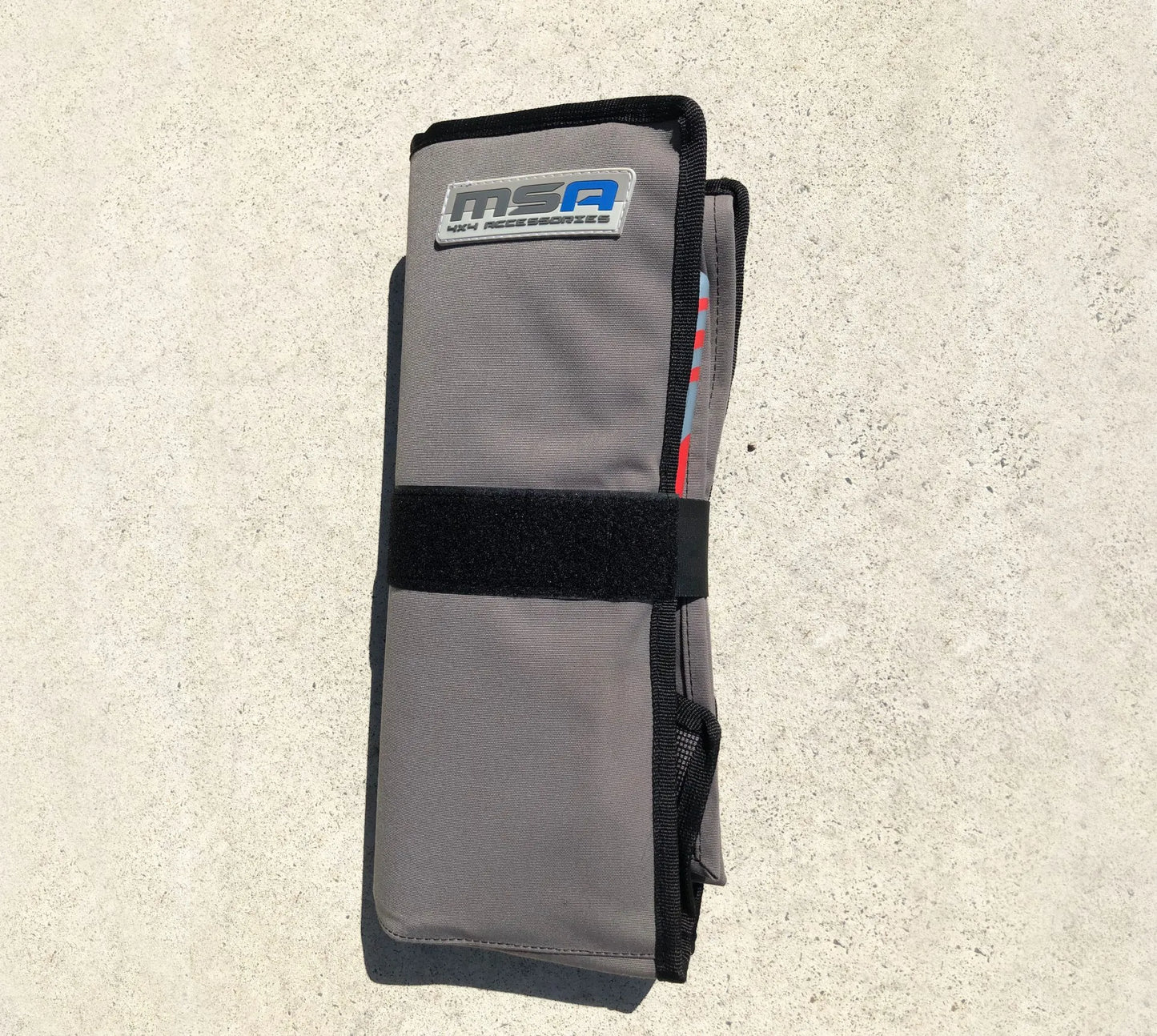 STRAIGHT SLIDE CLIP-ON TABLE WITH CUTLERY ROLL
