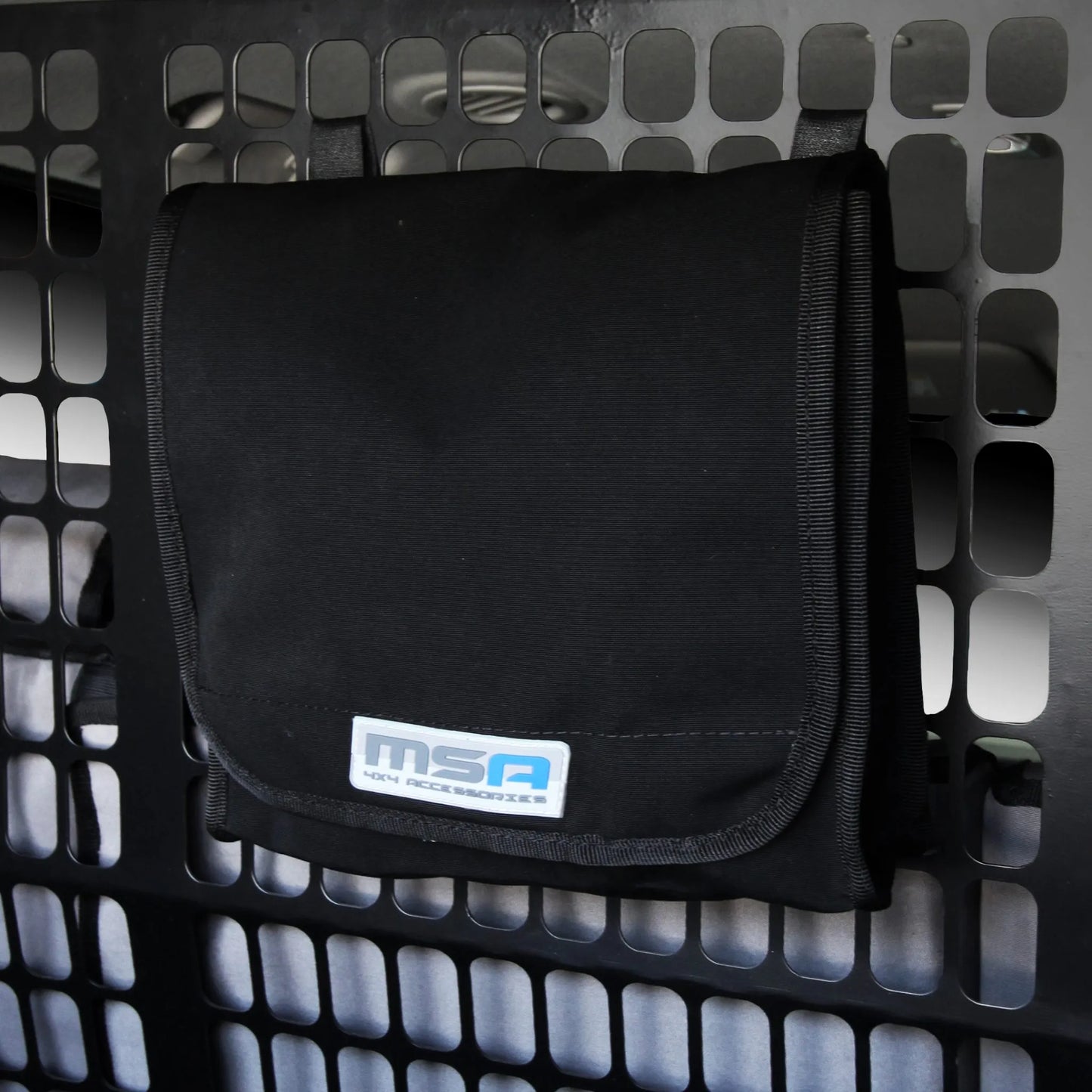 SMALL BARRIER BAG