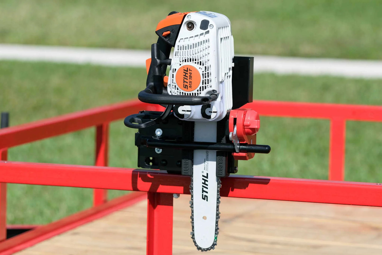 CHAINSAW RACK
