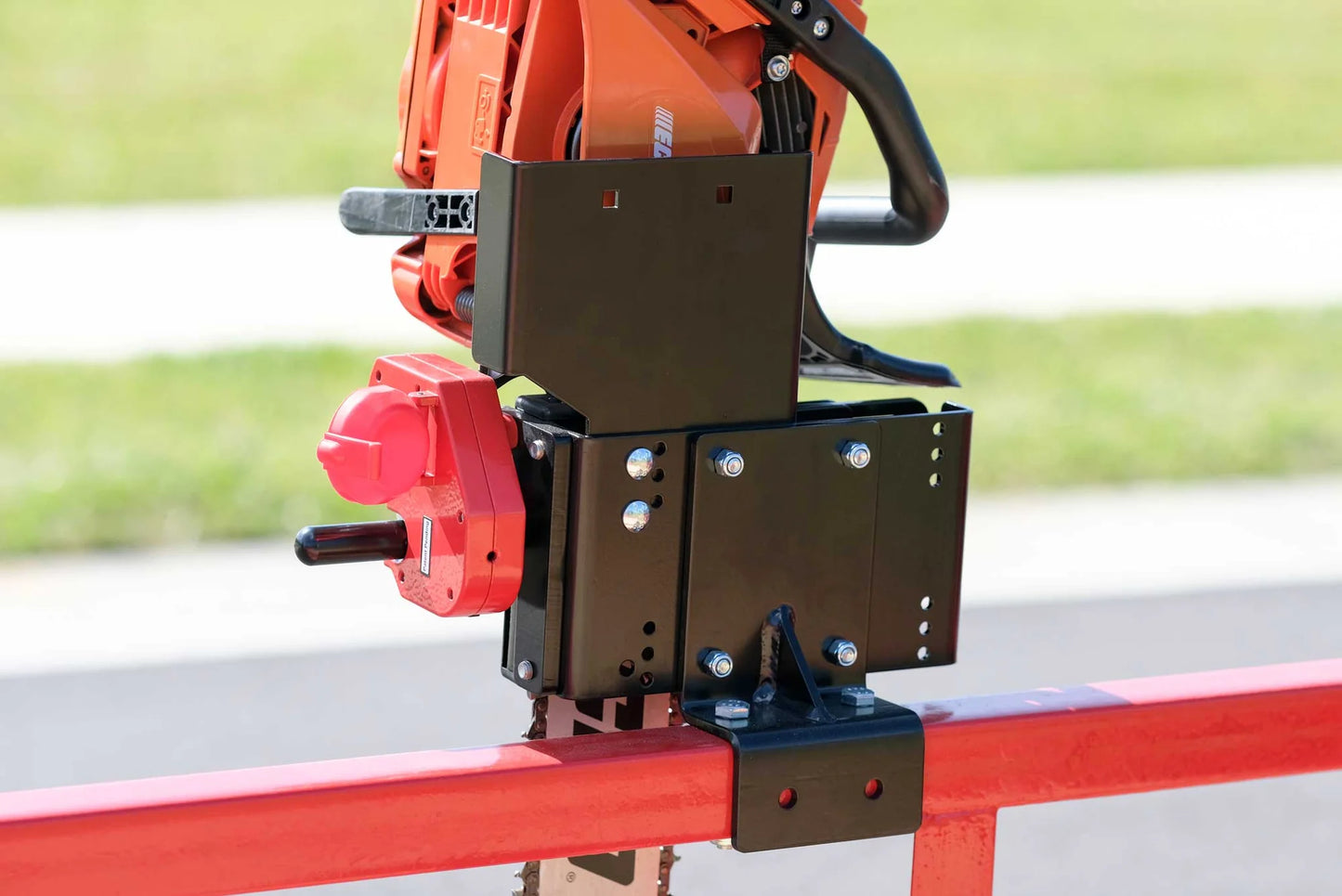 CHAINSAW RACK