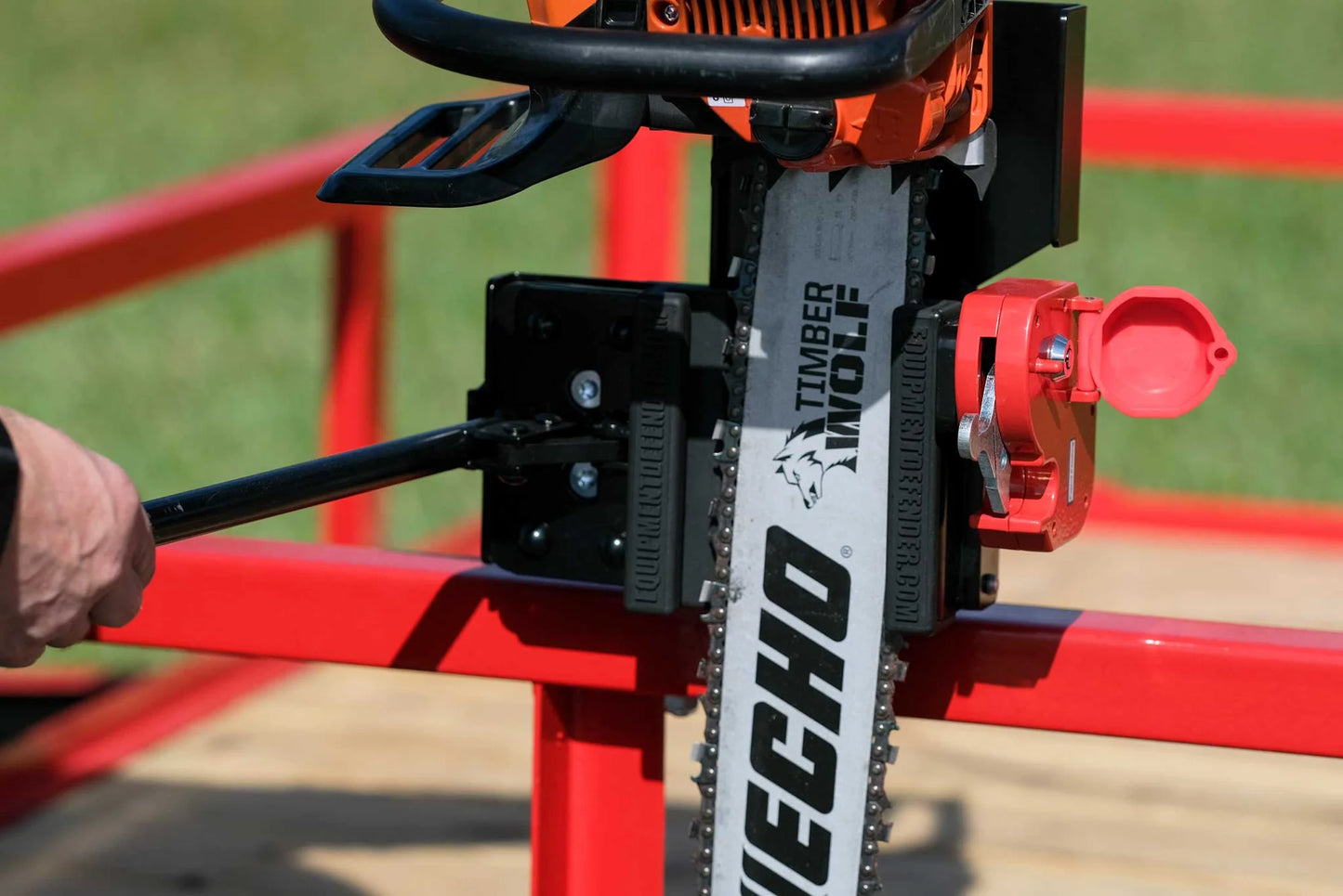 CHAINSAW RACK