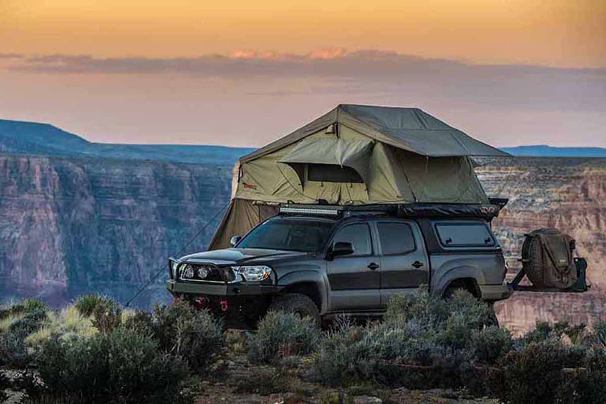 adventure roof tent WALKABOUT™ 62 QUEEN SIZE ROOF TOP TENT WITH LIGHT SUPPRESSION TECHNOLO – Mike's Custom Toys