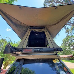 AX27 Clamshell Roof Top Tent