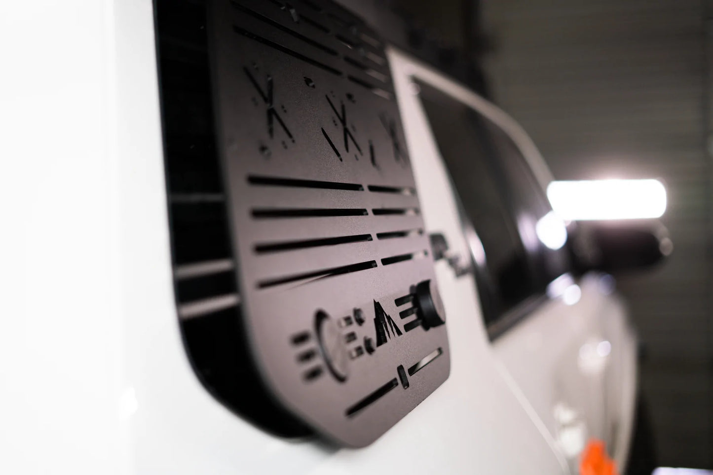 5TH GEN 4RUNNER WINDOW PANEL