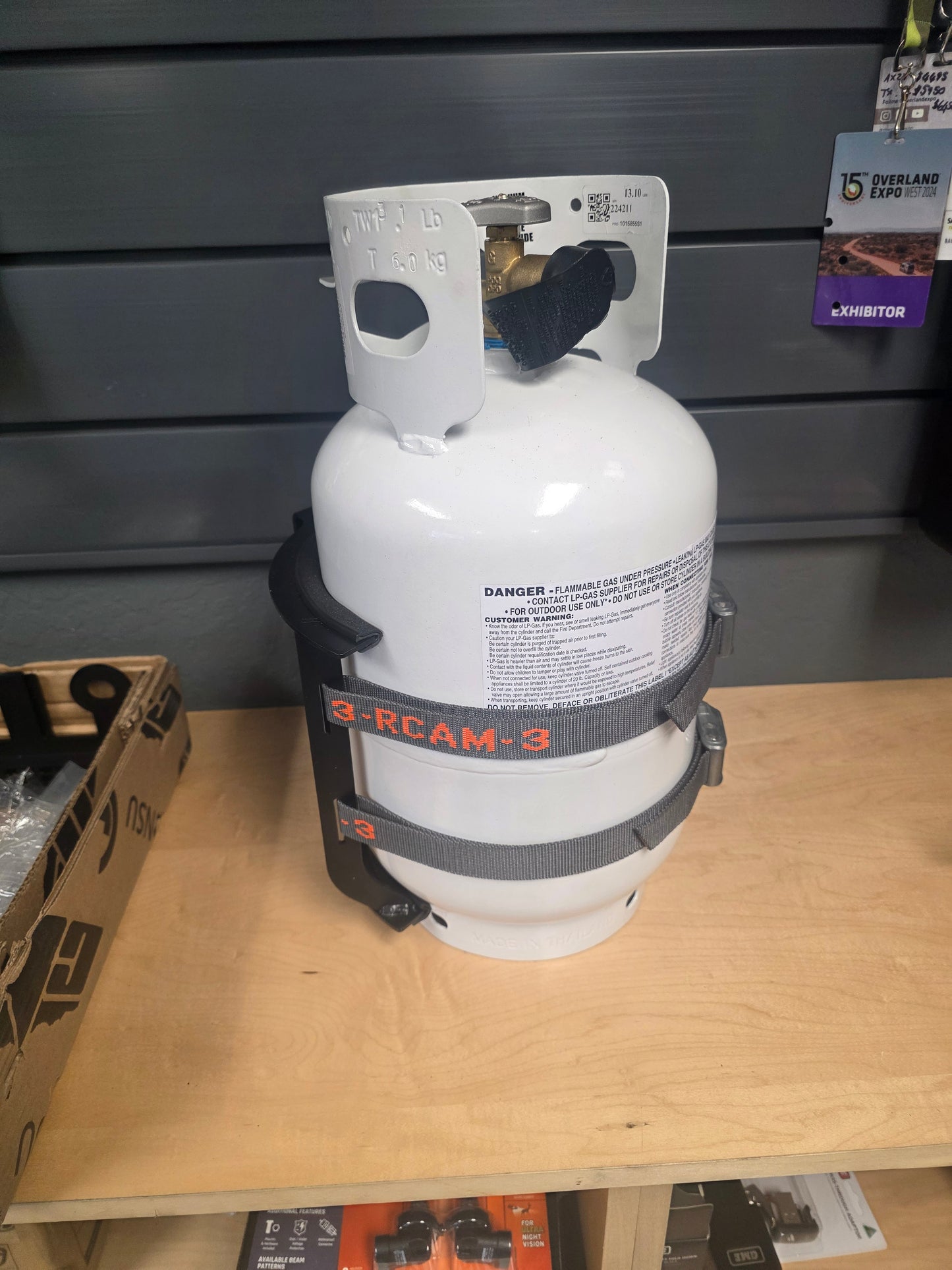 Propane Tank Bracket w/strap