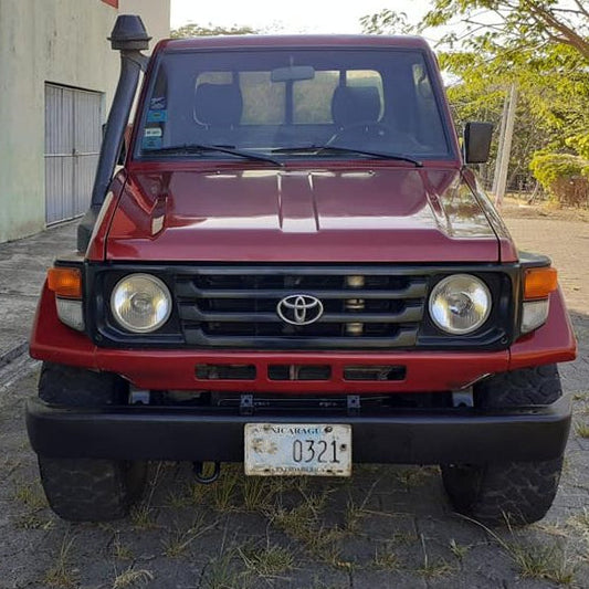 Toyota Land Cruiser 75 Series HZJ75 Lensun 70W Hood Flexible Solar Panel